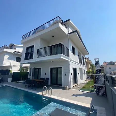 Muko Homes Mehmet Akarca Willa *